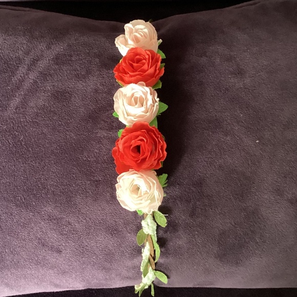 SALE!!! 🏷️ Headband with Pink and Red Rosettes - Picture 2 of 4